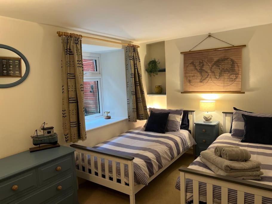 Harbourside 2 Bed Apartment, Barmouth Bridge Views Eksteriør bilde