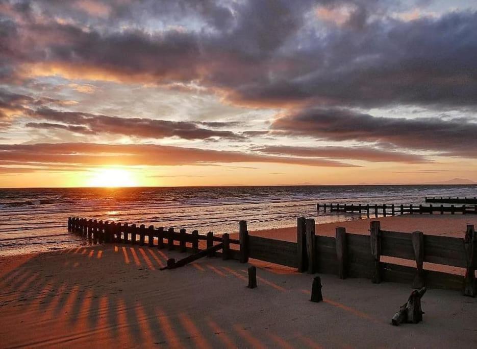 Harbourside 2 Bed Apartment, Barmouth Bridge Views Eksteriør bilde