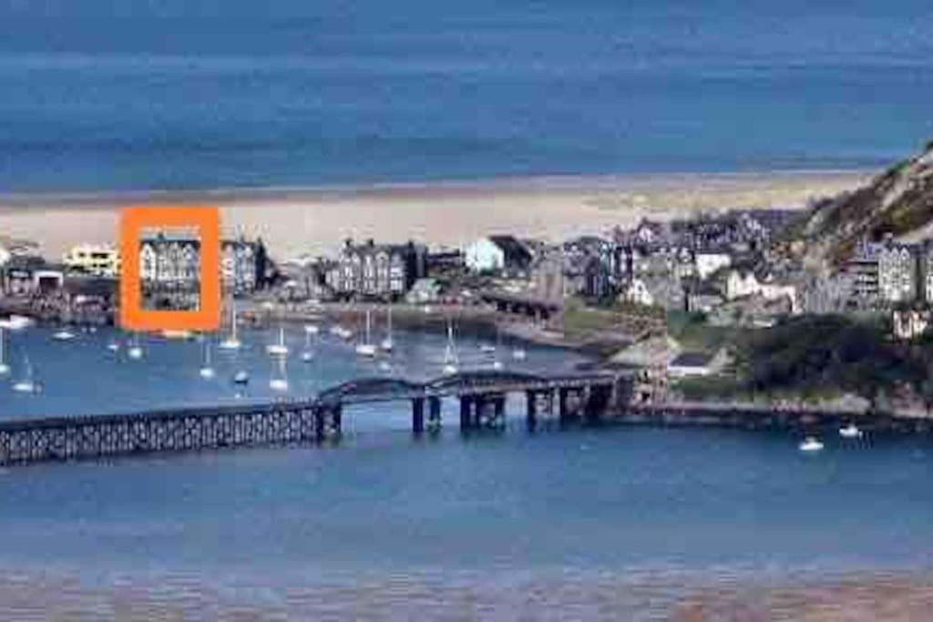 Harbourside 2 Bed Apartment, Barmouth Bridge Views Eksteriør bilde