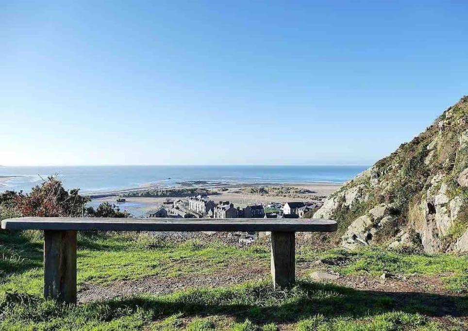 Harbourside 2 Bed Apartment, Barmouth Bridge Views Eksteriør bilde